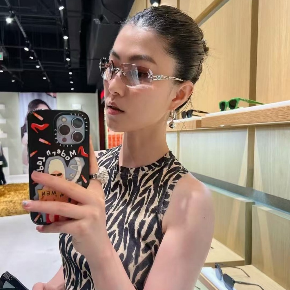 BLACKPINK’s Jennie x GENTLE MONSTER Special collection sunglasses - Picture 6 of 6